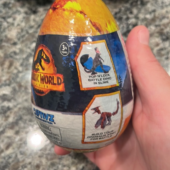 New lot of 6 Jurassic World Dominion Captivz Toy Figure Dinosaur Mystery Egg - Picture 3 of 4